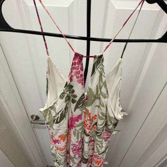 🛑 Old Navy Floral Maxi Dress with a Orange/Pink/Green Tropical Print - Picture 4 of 6
